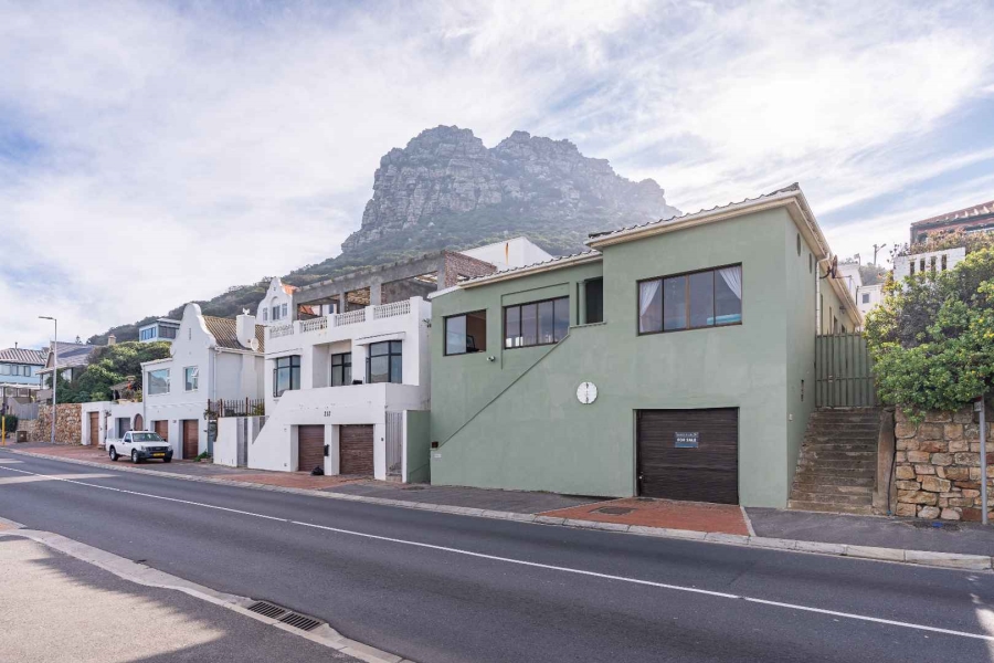4 Bedroom Property for Sale in Kalk Bay Western Cape
